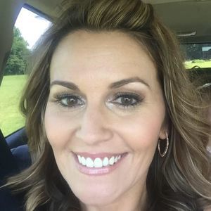 Meet your Posher, Renee